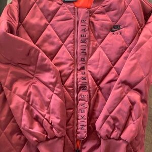 NIKE WOMENS JACKET SIZE M
